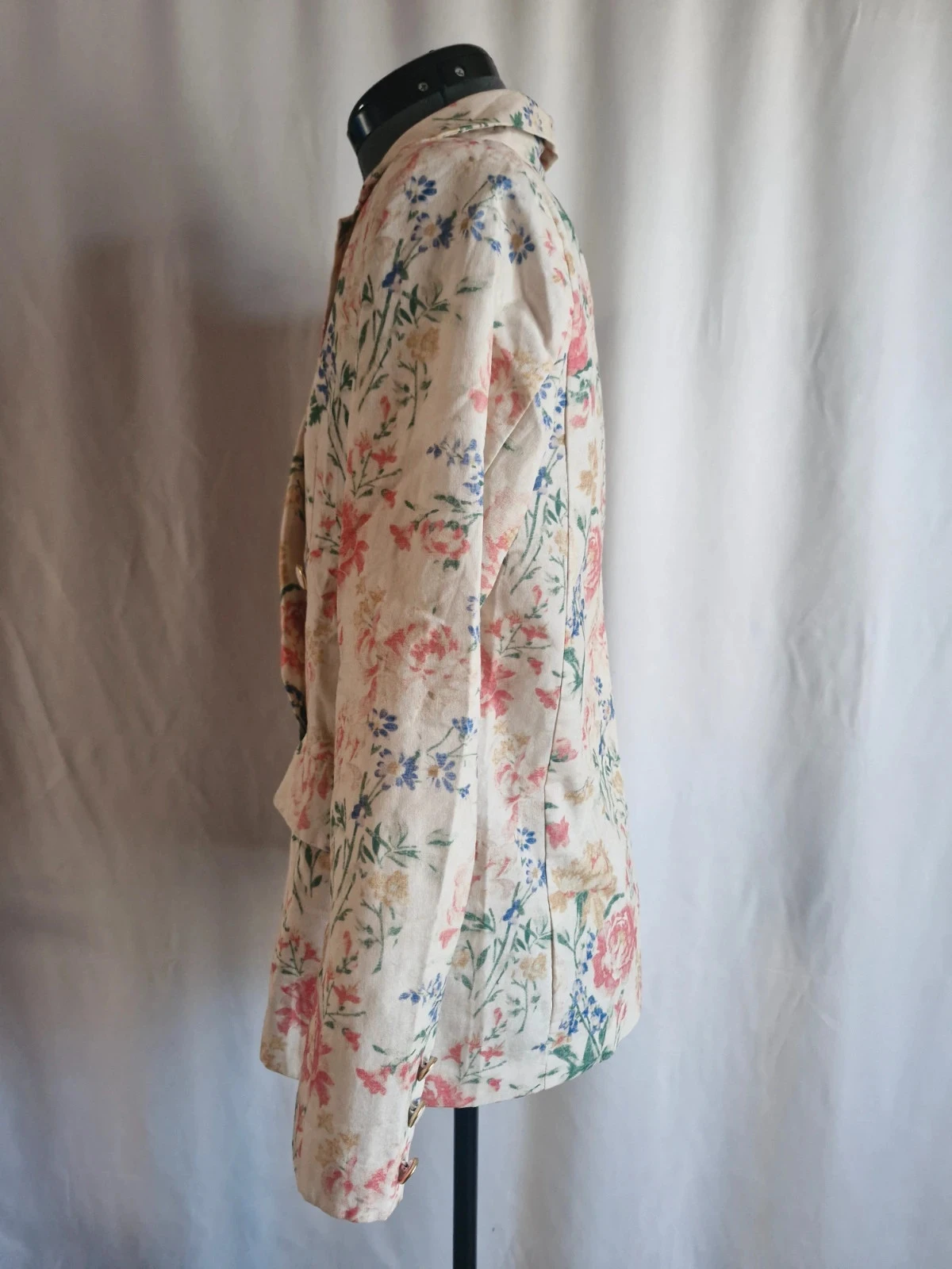 Blazer Charlior con flores S, chaleco de traje con flores en colores pastel, primavera chic – photo 2